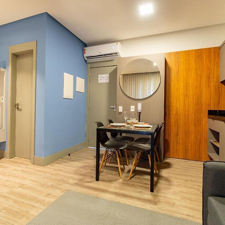 Aion Suites 103 - Compacto E Luxuoso Loft - Rooftop Com Piscina E Academia - A Poucos Passos Da Praia Bombinhas Eksteriør billede