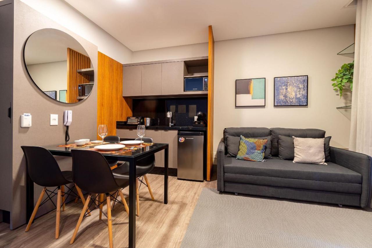 Aion Suites 103 - Compacto E Luxuoso Loft - Rooftop Com Piscina E Academia - A Poucos Passos Da Praia Bombinhas Eksteriør billede