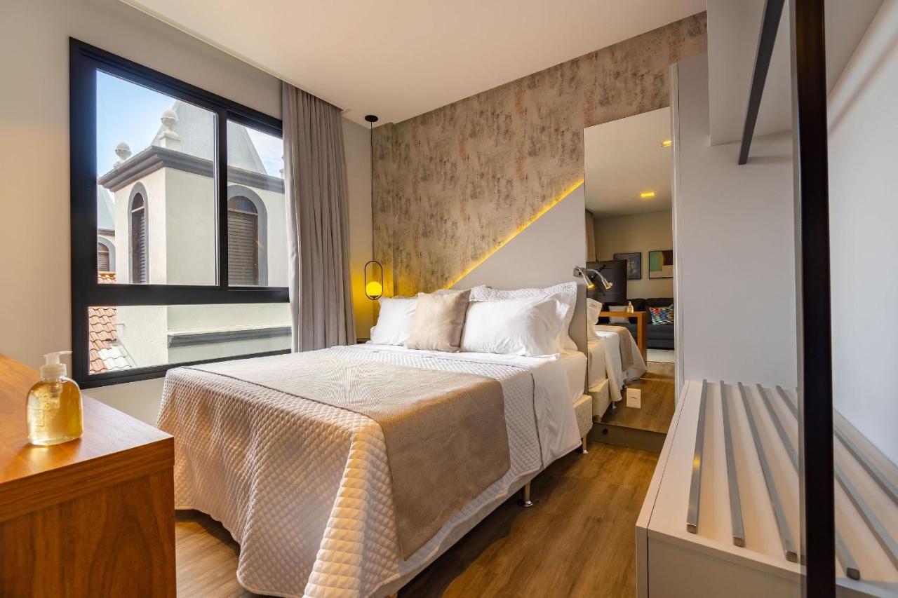 Aion Suites 103 - Compacto E Luxuoso Loft - Rooftop Com Piscina E Academia - A Poucos Passos Da Praia Bombinhas Eksteriør billede
