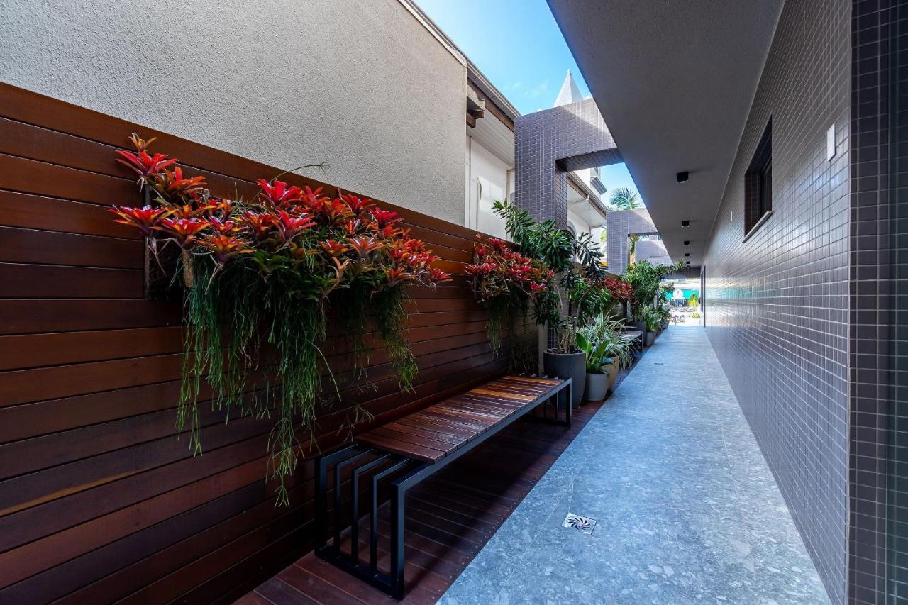 Aion Suites 103 - Compacto E Luxuoso Loft - Rooftop Com Piscina E Academia - A Poucos Passos Da Praia Bombinhas Eksteriør billede