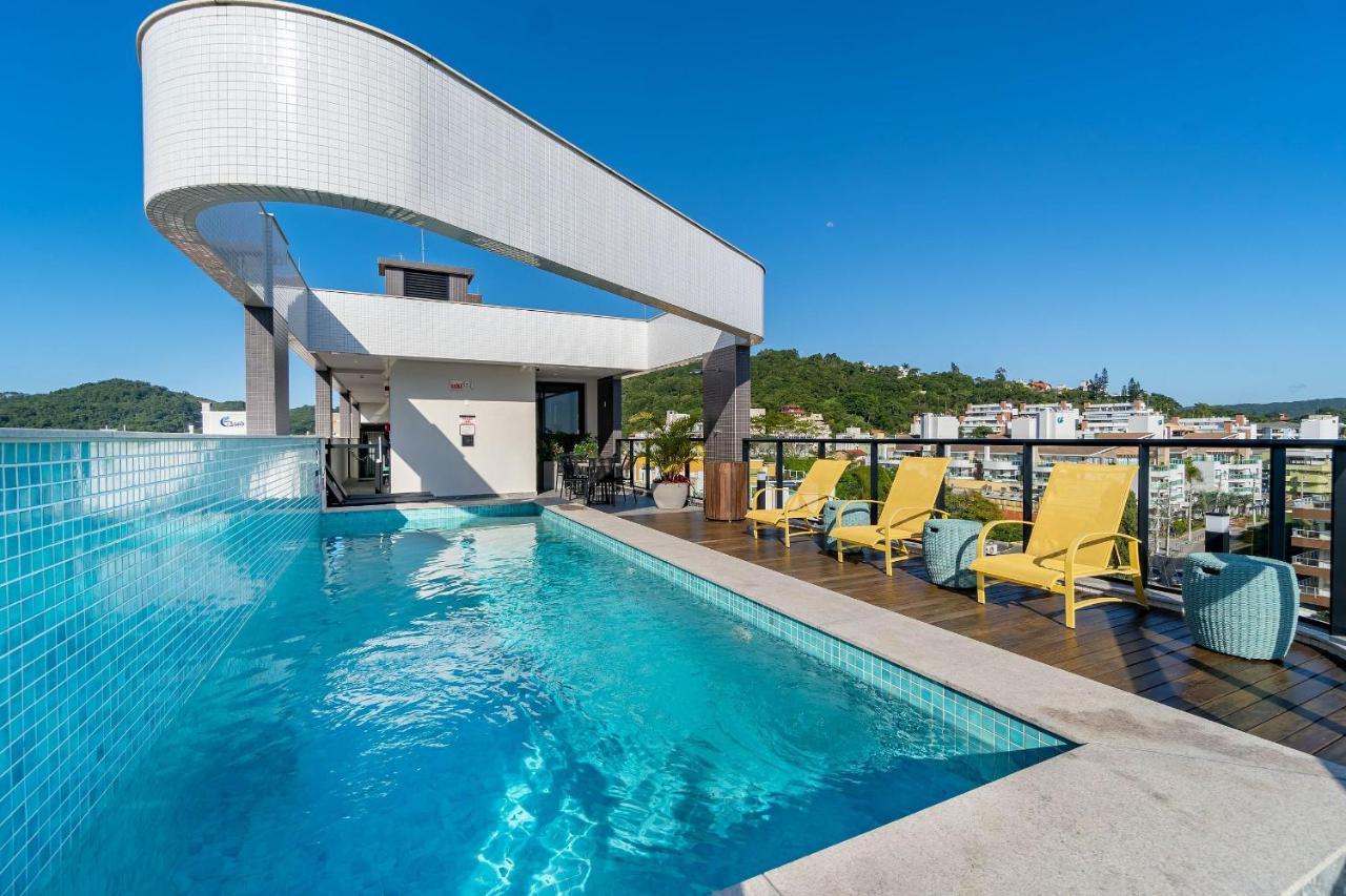 Aion Suites 103 - Compacto E Luxuoso Loft - Rooftop Com Piscina E Academia - A Poucos Passos Da Praia Bombinhas Eksteriør billede
